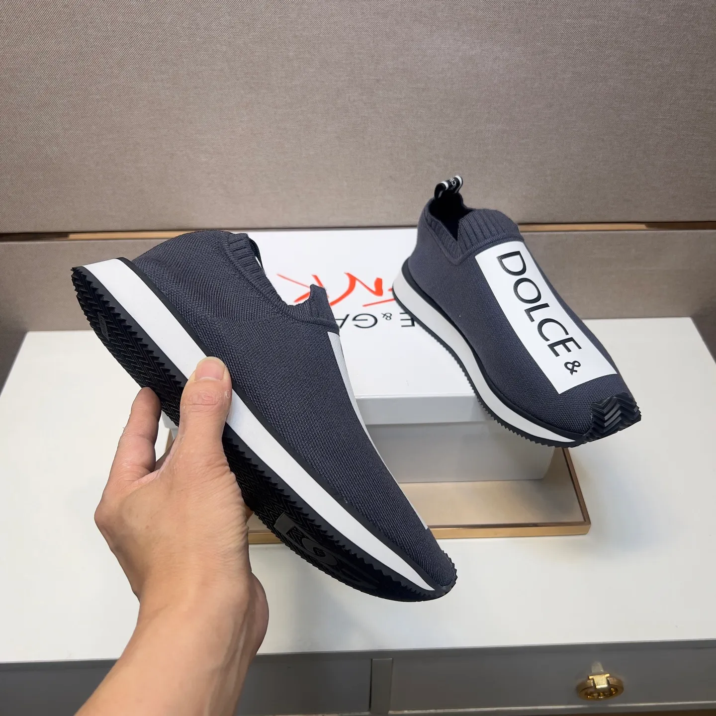 ⬛️Men's men's shoes💰p420【DG～】couple casual shoes 2025z cabinet sales simultaneously 🔶Size: 35-44#️⃣ 🔷7 colors🔜The upper is made of multi-material splicing➕Mesh lining, comfortable and breathable, sole: original comfortable, wear-resistant and non-slip outsole, ⚠️Real shot📱Photographed🎬The real thing is better📢📢📢